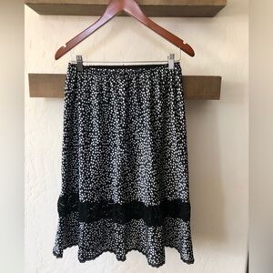 Valentino Intimo|Satin slip skirt in black & white ditsy print•••Lace & Ruffles